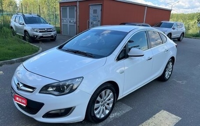 Opel Astra J, 2013 год, 730 000 рублей, 1 фотография