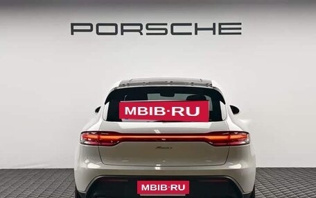 Porsche Macan I рестайлинг, 2024 год, 9 350 000 рублей, 7 фотография