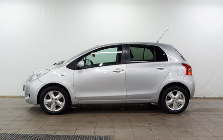 Toyota Yaris III рестайлинг, 2007 год, 490 000 рублей, 4 фотография