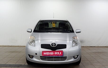 Toyota Yaris III рестайлинг, 2007 год, 490 000 рублей, 7 фотография