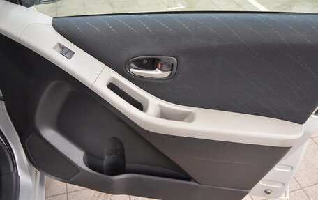 Toyota Yaris III рестайлинг, 2007 год, 490 000 рублей, 20 фотография