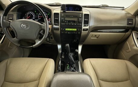 Toyota Land Cruiser Prado 120 рестайлинг, 2007 год, 1 945 000 рублей, 14 фотография