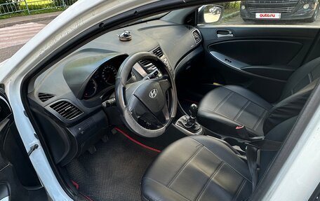 Hyundai Solaris II рестайлинг, 2015 год, 500 000 рублей, 3 фотография