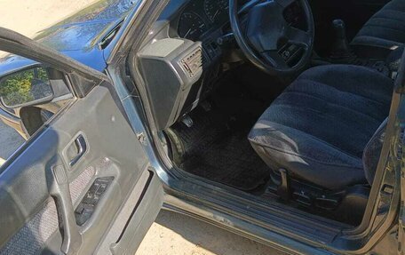 Mitsubishi Galant VIII, 1991 год, 300 000 рублей, 6 фотография