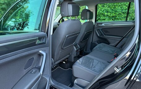 Volkswagen Tiguan II, 2018 год, 1 950 000 рублей, 8 фотография