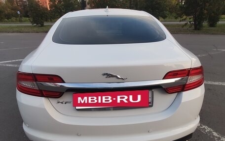 Jaguar XF I рестайлинг, 2013 год, 2 фотография