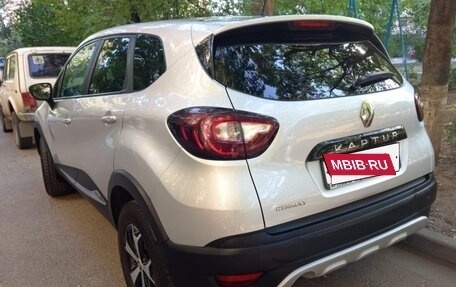 Renault Kaptur I рестайлинг, 2018 год, 1 250 000 рублей, 4 фотография