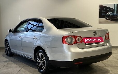 Volkswagen Jetta VI, 2010 год, 619 000 рублей, 7 фотография