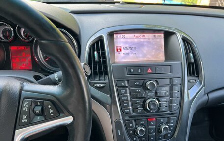 Opel Astra J, 2013 год, 730 000 рублей, 3 фотография