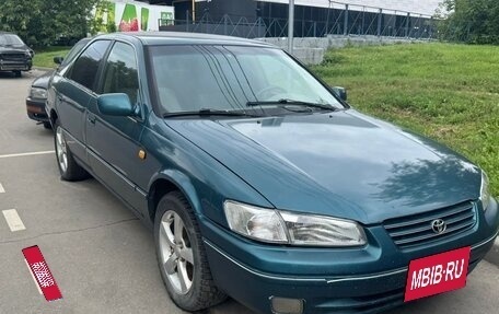 Toyota Camry, 1997 год, 245 000 рублей, 2 фотография