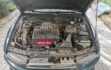 Mitsubishi Galant VIII, 1999 год, 200 000 рублей, 10 фотография