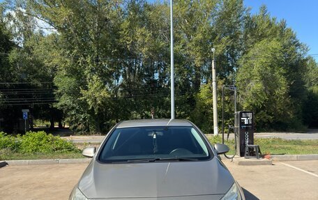 Opel Astra J, 2011 год, 675 000 рублей, 1 фотография