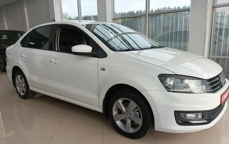 Volkswagen Polo VI (EU Market), 2015 год, 849 000 рублей, 2 фотография