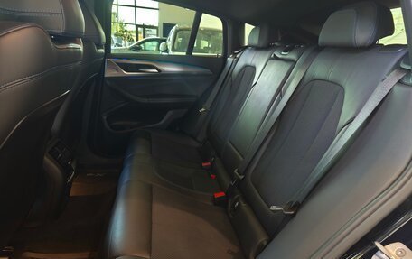 BMW X4, 2019 год, 3 990 000 рублей, 18 фотография