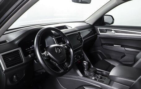 Volkswagen Teramont I, 2018 год, 3 249 000 рублей, 15 фотография
