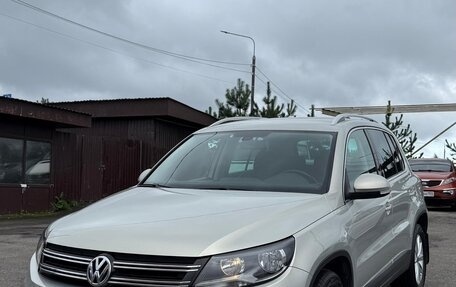 Volkswagen Tiguan I, 2011 год, 1 400 000 рублей, 2 фотография