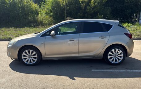 Opel Astra J, 2011 год, 675 000 рублей, 7 фотография