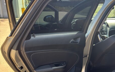 Opel Astra J, 2011 год, 675 000 рублей, 10 фотография