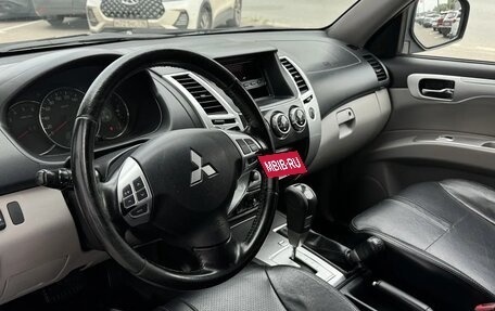 Mitsubishi Pajero Sport II рестайлинг, 2013 год, 1 748 000 рублей, 5 фотография