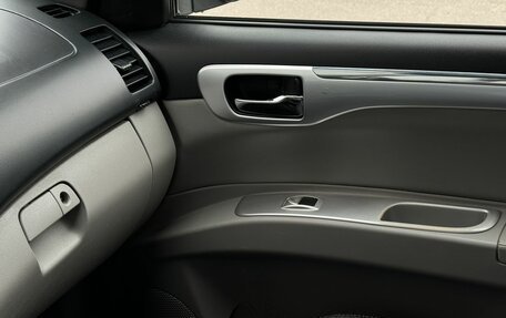 Mitsubishi Pajero Sport II рестайлинг, 2013 год, 1 748 000 рублей, 12 фотография