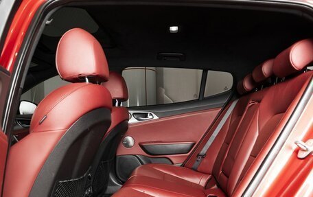 KIA Stinger I, 2018 год, 2 828 100 рублей, 12 фотография