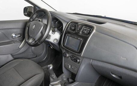 Renault Sandero II рестайлинг, 2016 год, 883 000 рублей, 4 фотография