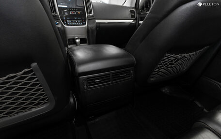 Toyota Land Cruiser 200, 2016 год, 5 000 000 рублей, 13 фотография