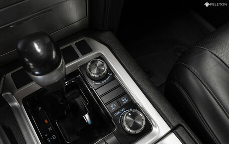 Toyota Land Cruiser 200, 2016 год, 5 000 000 рублей, 18 фотография
