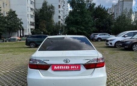 Toyota Camry, 2016 год, 2 200 000 рублей, 7 фотография