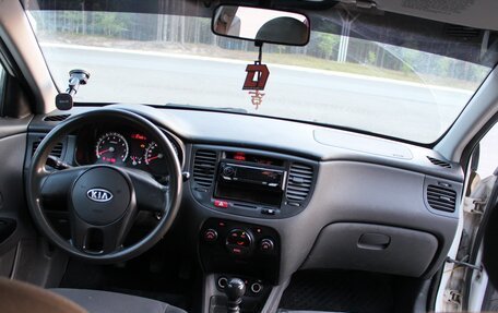 KIA Rio II, 2009 год, 500 000 рублей, 8 фотография