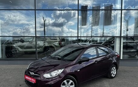 Hyundai Solaris II рестайлинг, 2013 год, 795 000 рублей, 1 фотография