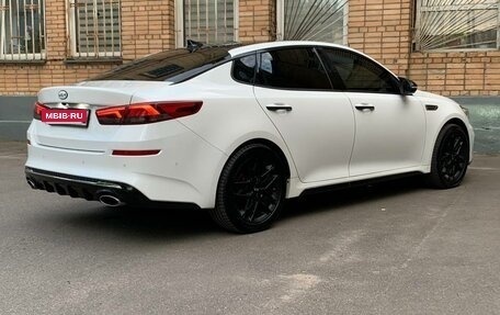 KIA Optima IV, 2018 год, 2 080 000 рублей, 6 фотография