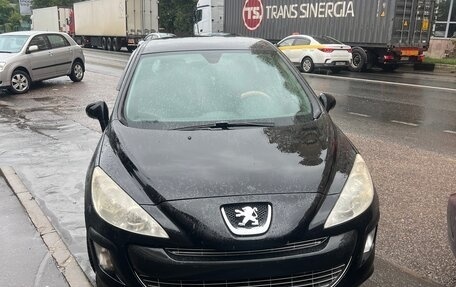 Peugeot 308 II, 2008 год, 525 000 рублей, 2 фотография