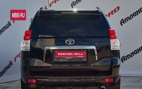Toyota Land Cruiser Prado 150 рестайлинг 2, 2013 год, 3 250 000 рублей, 5 фотография