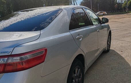 Toyota Camry, 2011 год, 1 270 000 рублей, 4 фотография