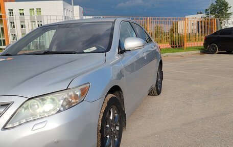 Toyota Camry, 2011 год, 1 270 000 рублей, 3 фотография