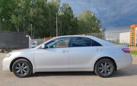 Toyota Camry, 2011 год, 1 270 000 рублей, 8 фотография