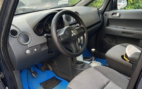 Mitsubishi Colt VI рестайлинг, 2005 год, 220 000 рублей, 11 фотография