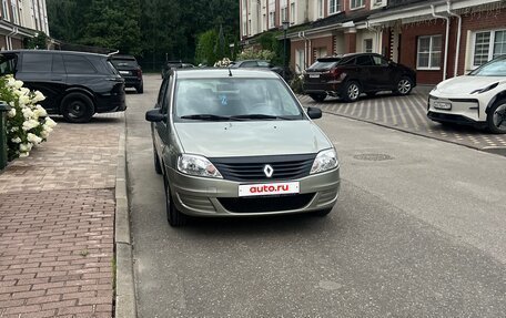 Renault Logan I, 2014 год, 700 000 рублей, 3 фотография