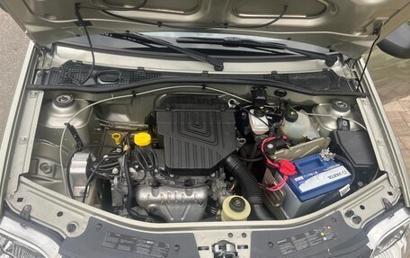 Renault Logan I, 2014 год, 700 000 рублей, 28 фотография