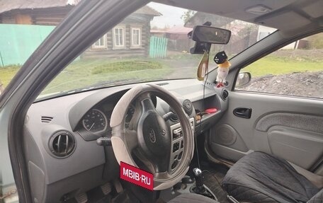 Renault Logan I, 2006 год, 200 000 рублей, 7 фотография