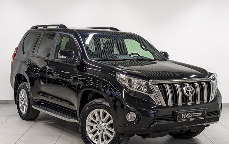 Toyota Land Cruiser Prado 150 рестайлинг 2, 2017 год, 3 795 000 рублей, 3 фотография