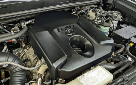 Toyota Land Cruiser Prado 150 рестайлинг 2, 2017 год, 3 795 000 рублей, 9 фотография