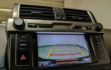Toyota Land Cruiser Prado 150 рестайлинг 2, 2017 год, 3 795 000 рублей, 25 фотография