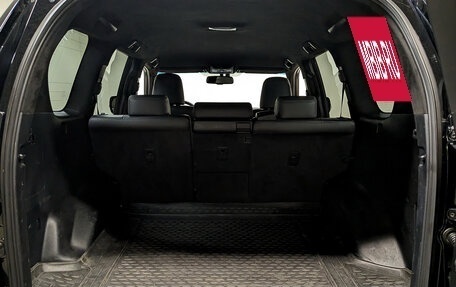 Toyota Land Cruiser Prado 150 рестайлинг 2, 2017 год, 3 795 000 рублей, 10 фотография