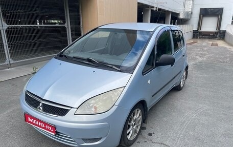 Mitsubishi Colt VI рестайлинг, 2006 год, 350 000 рублей, 1 фотография