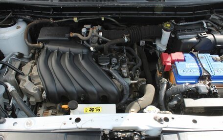 Nissan Juke II, 2013 год, 890 000 рублей, 23 фотография