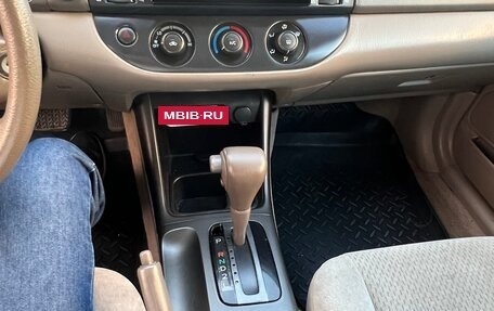 Toyota Camry V40, 2002 год, 600 000 рублей, 10 фотография