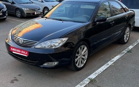 Toyota Camry V40, 2002 год, 600 000 рублей, 2 фотография