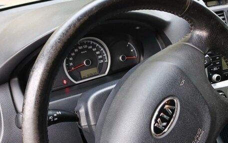 KIA Sportage II, 2008 год, 900 000 рублей, 13 фотография